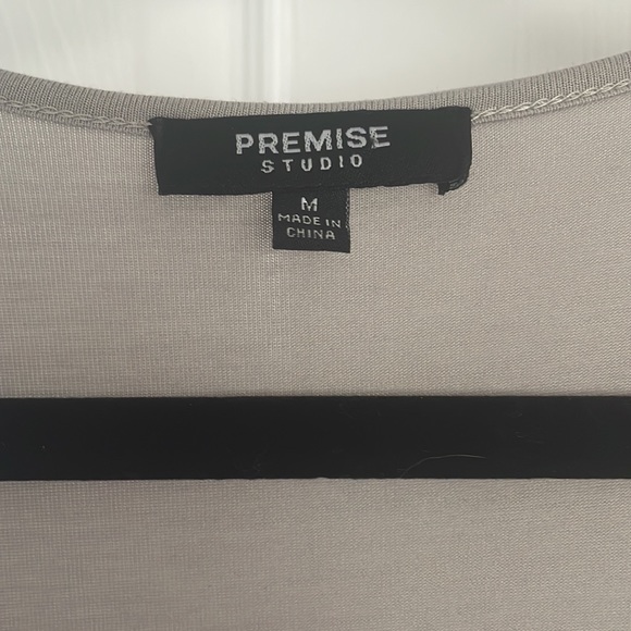 Sequin Tank - Picture 2 of 6